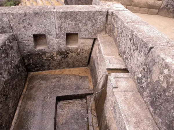 machupicchu circuit 2 dry moat1